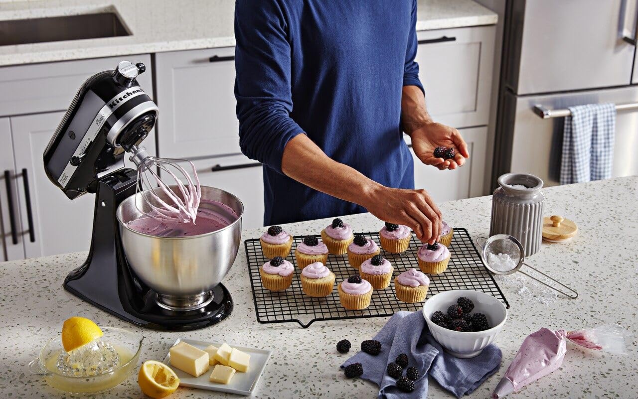 KitchenAid 4.3L Classic Tilt-Head Stand Mixer – Onyx Black | Powerful & Compact for Everyday Baking