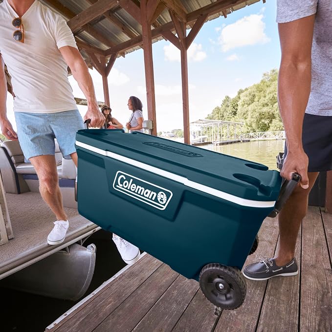 Coleman 100 QT Xtreme Cooler Box | 94.6L Large Capacity Ice Chest for Camping, BBQ, Outdoor Parties, Road Trips & Travel